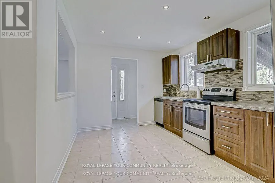 35 AURORA HEIGHTS DRIVE