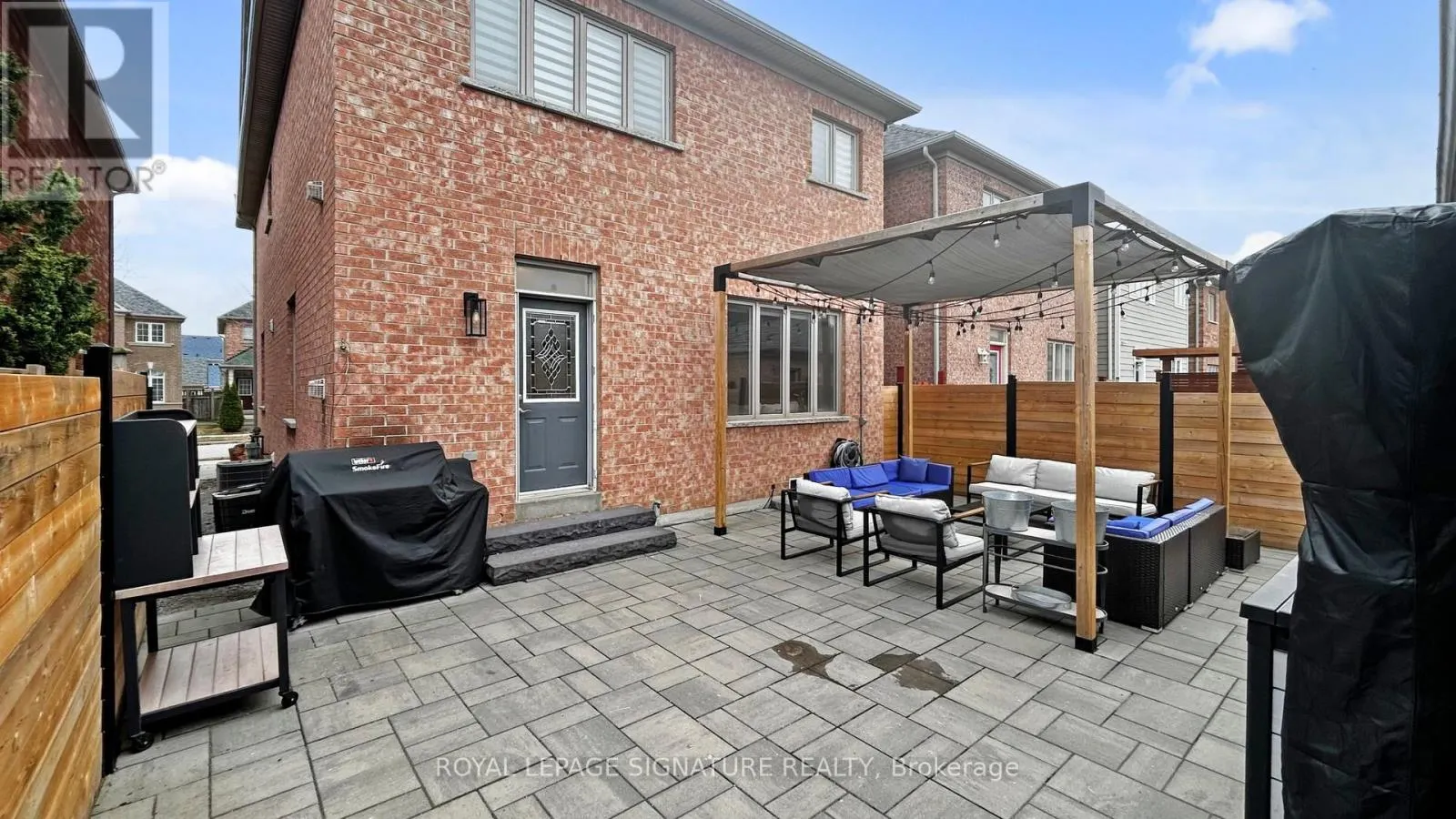10 FOXTON ROAD