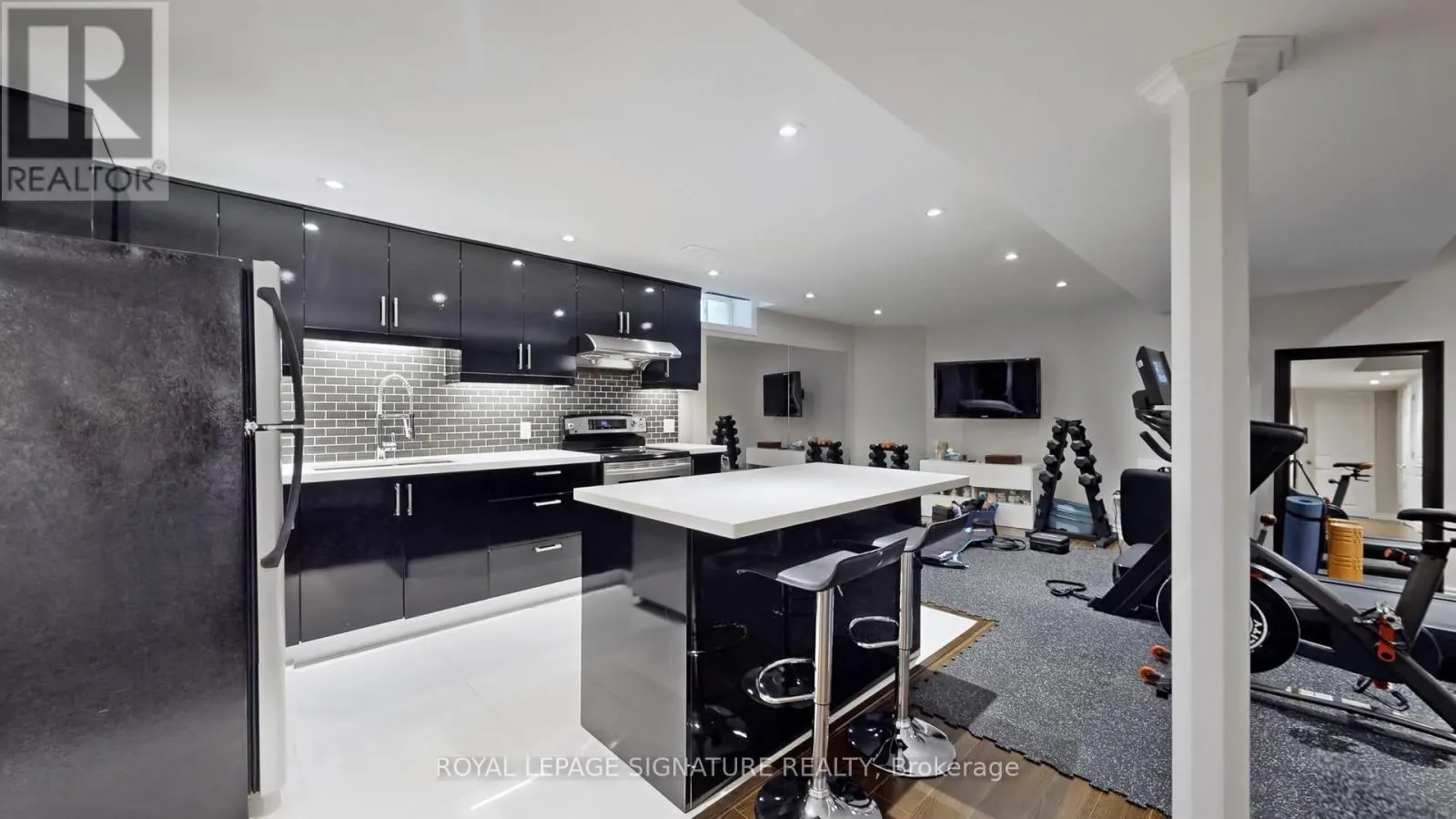 10 FOXTON ROAD