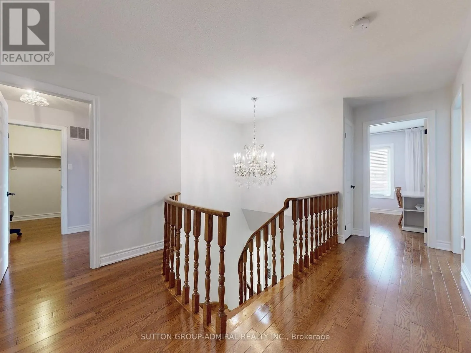 160 MARWOOD PLACE