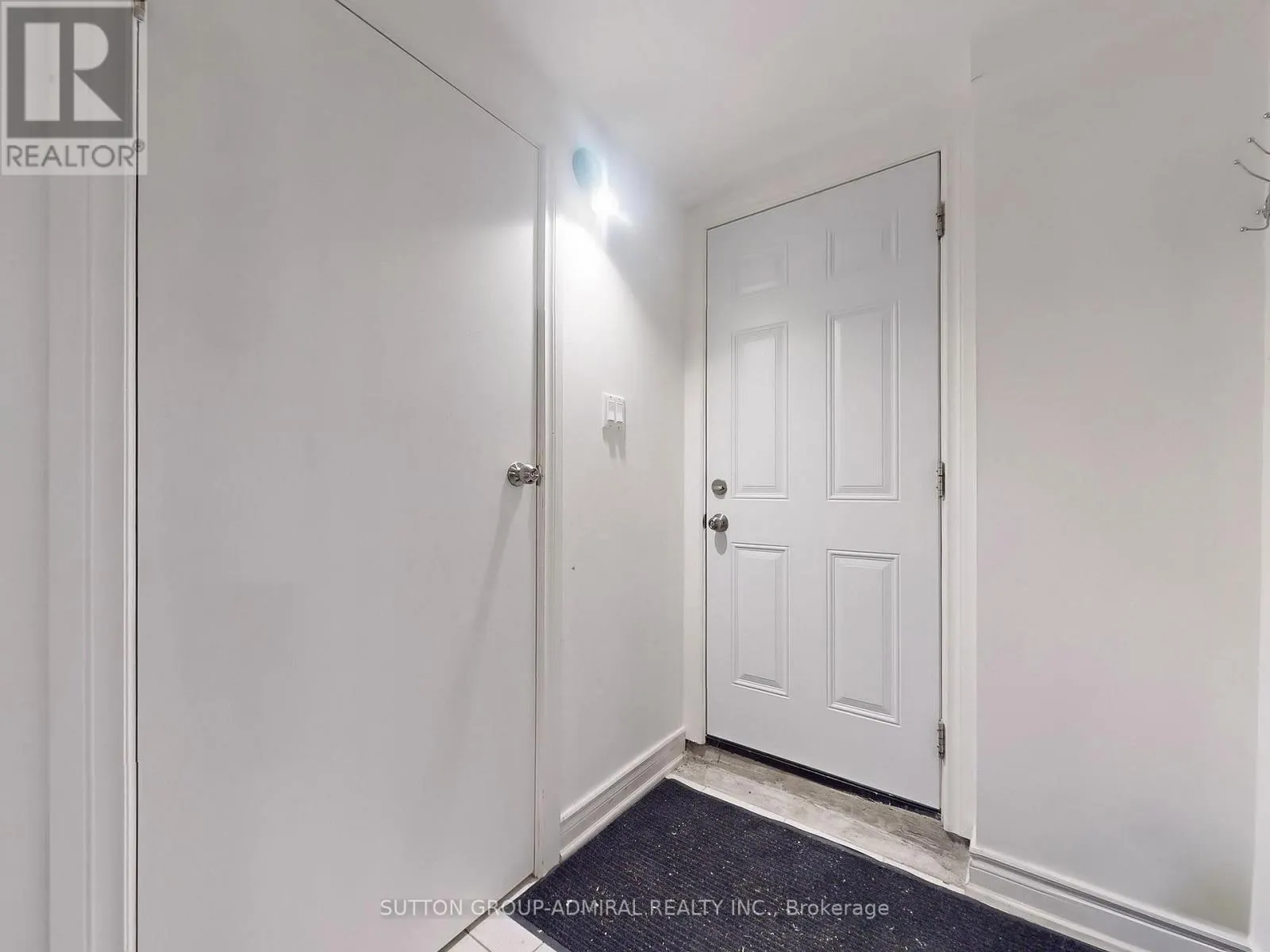 160 MARWOOD PLACE
