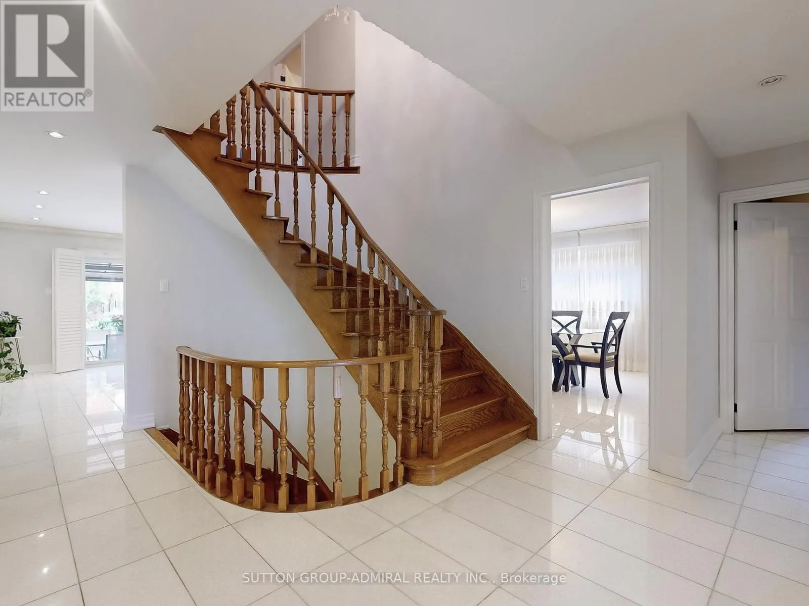 160 MARWOOD PLACE