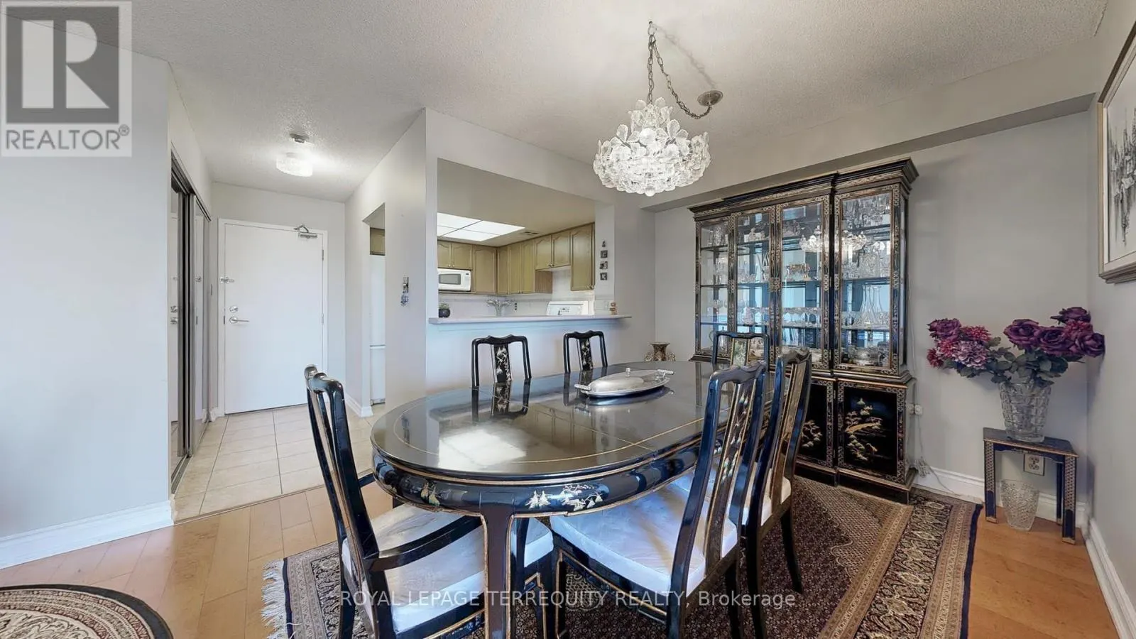 917 - 32 CLARISSA DRIVE