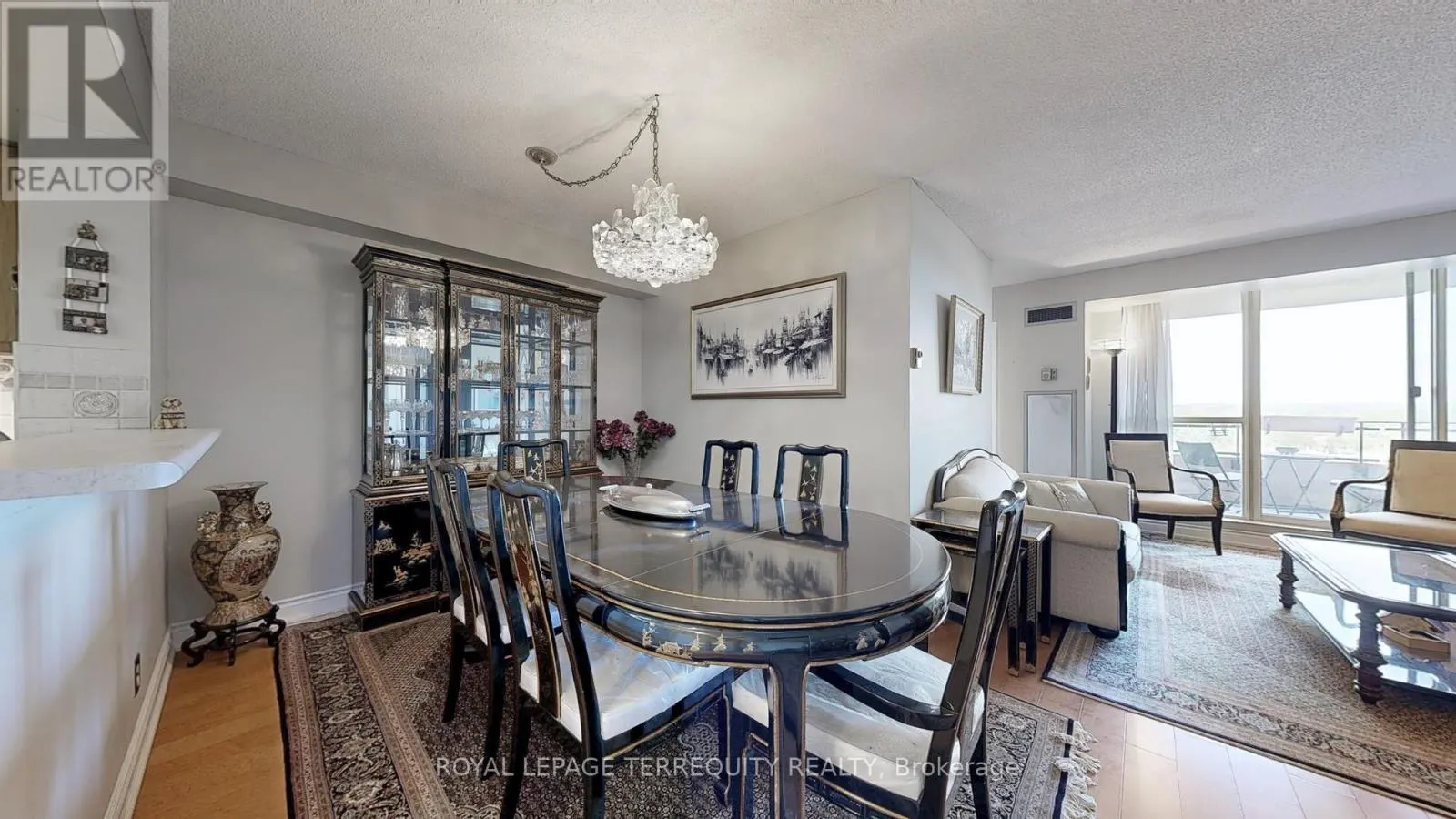 917 - 32 CLARISSA DRIVE