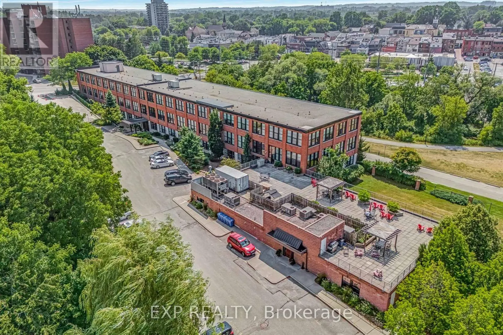 111 - 543 TIMOTHY STREET
