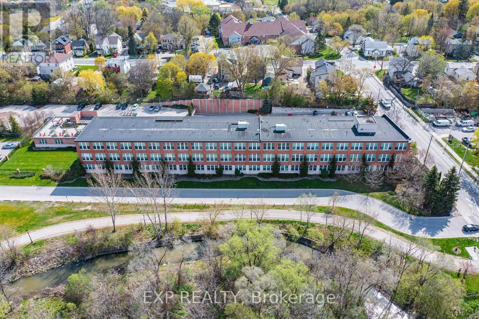 111 - 543 TIMOTHY STREET