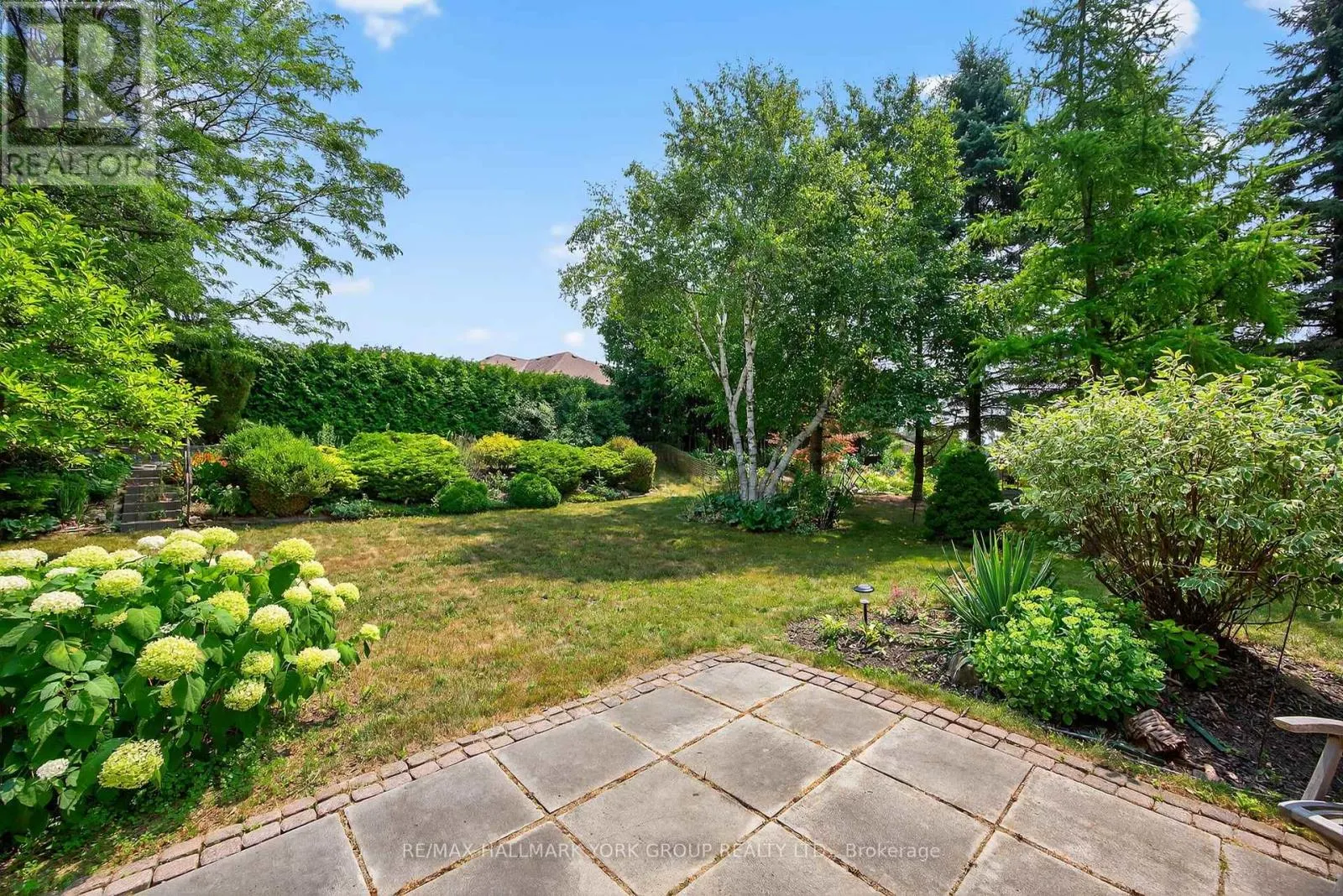 64 CRAIGLEITH CRESCENT