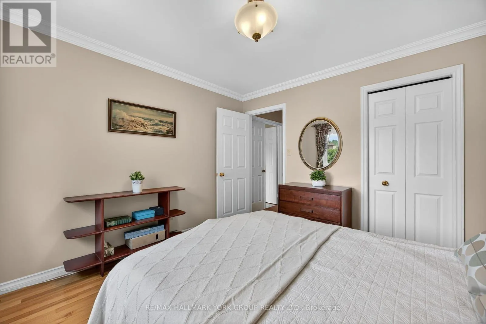 64 CRAIGLEITH CRESCENT