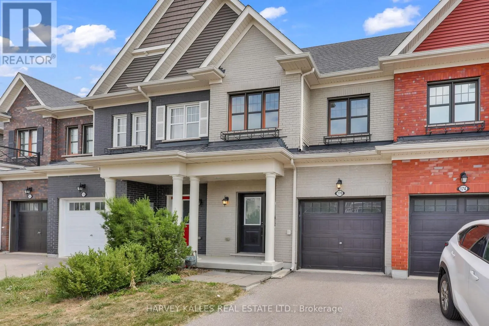170 BOADWAY CRESCENT