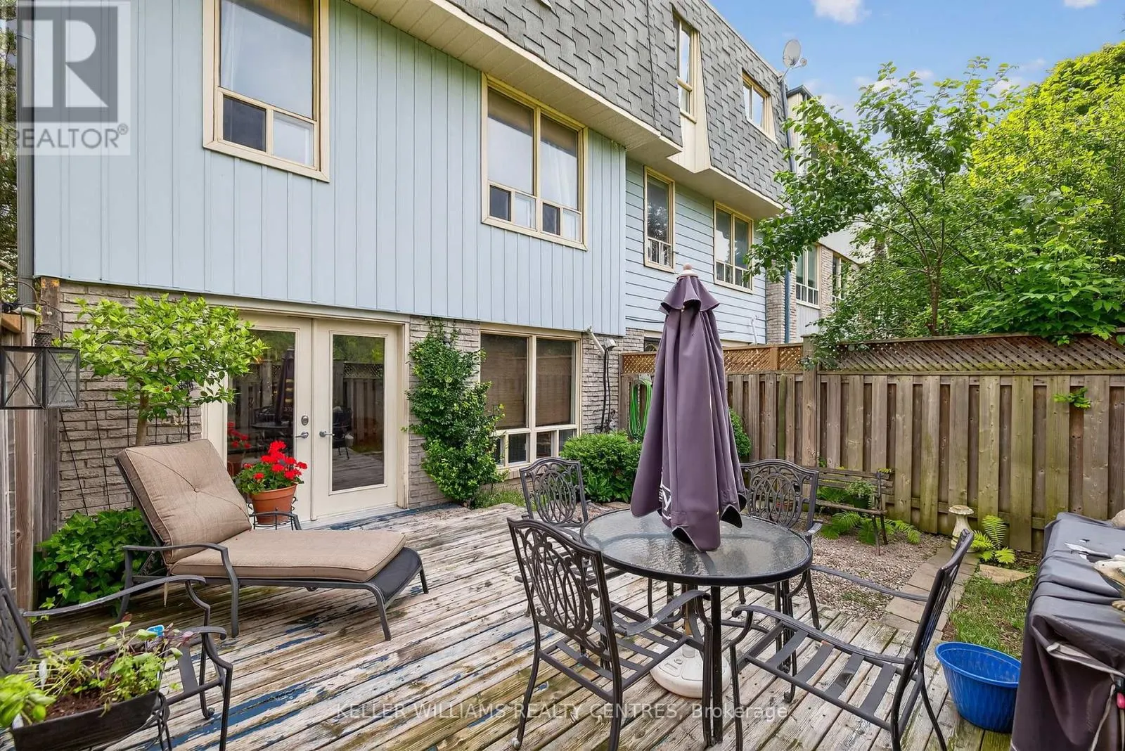 80 POPLAR CRESCENT