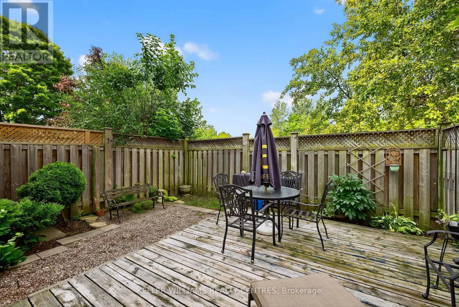80 POPLAR CRESCENT