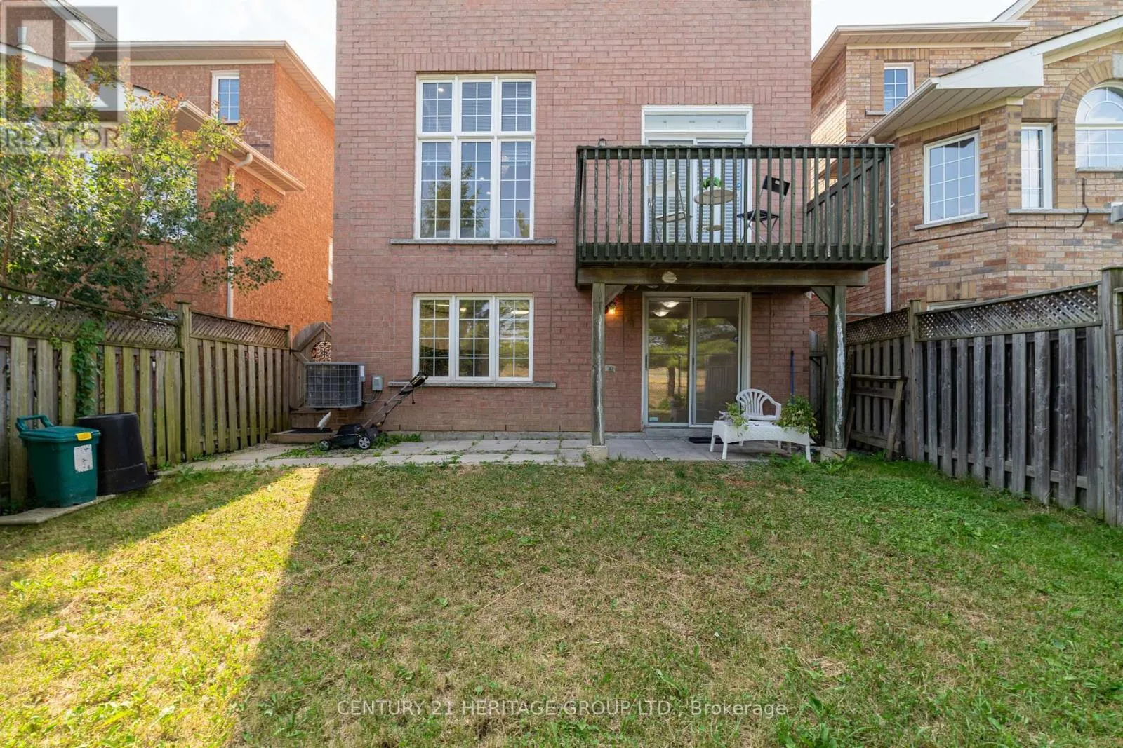 211 KAYLA CRESCENT