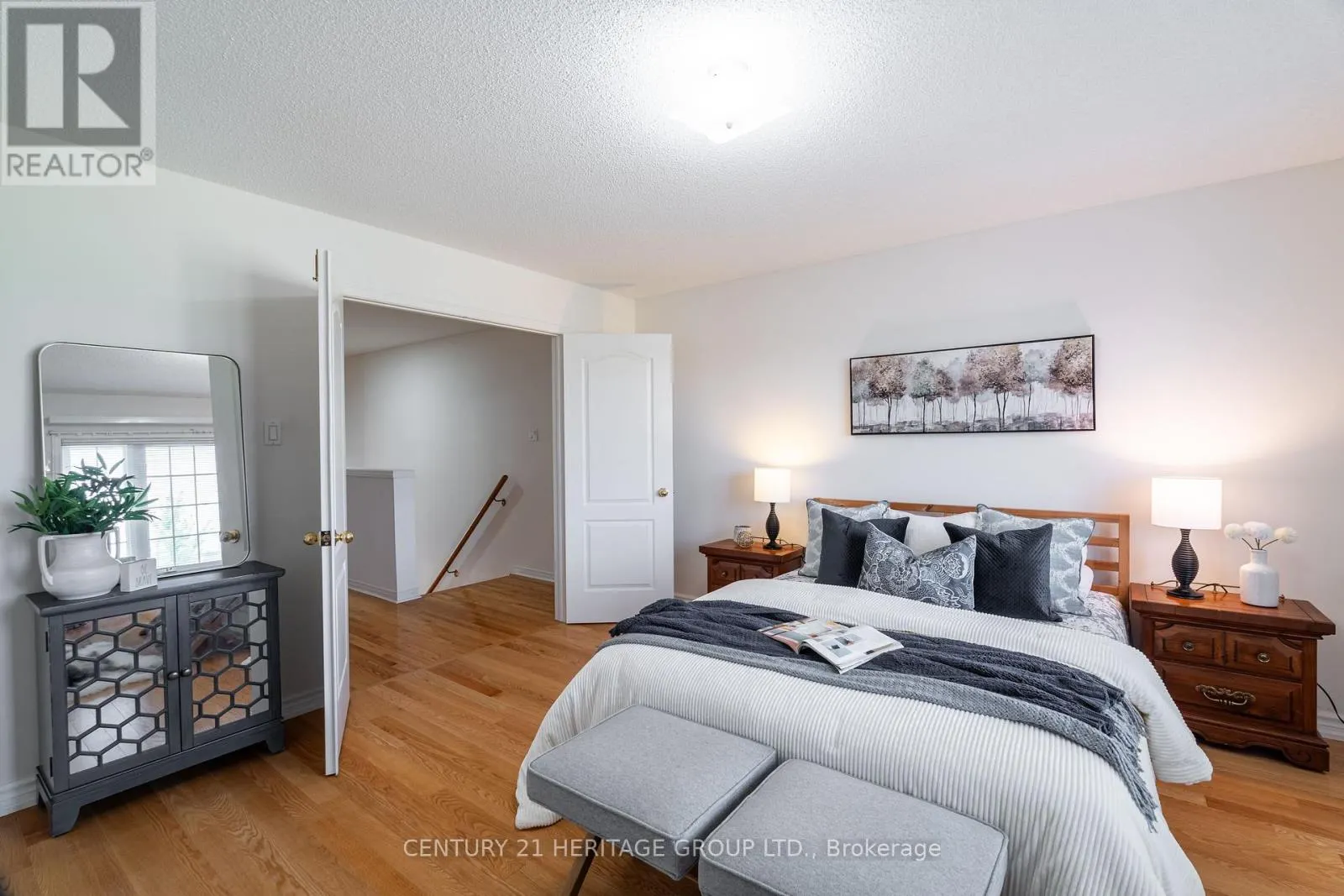 211 KAYLA CRESCENT