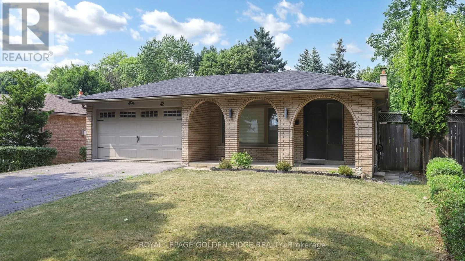 42 CASTLE HARBOUR LANE