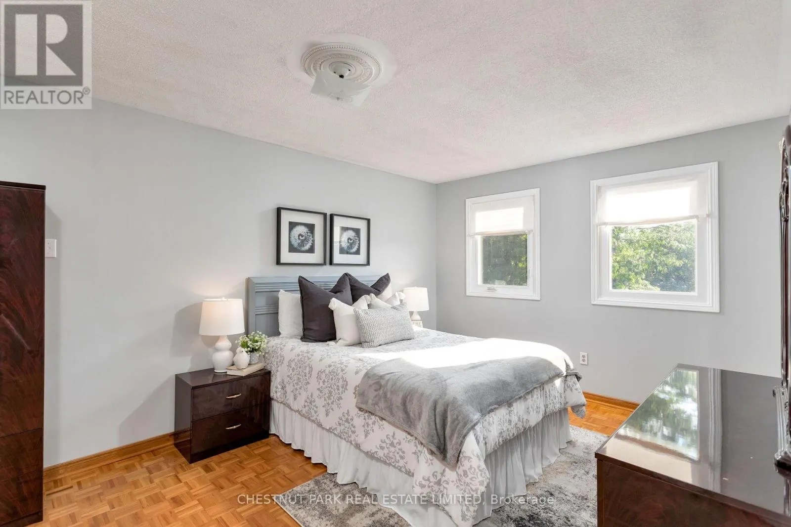 138 LARGO CRESCENT