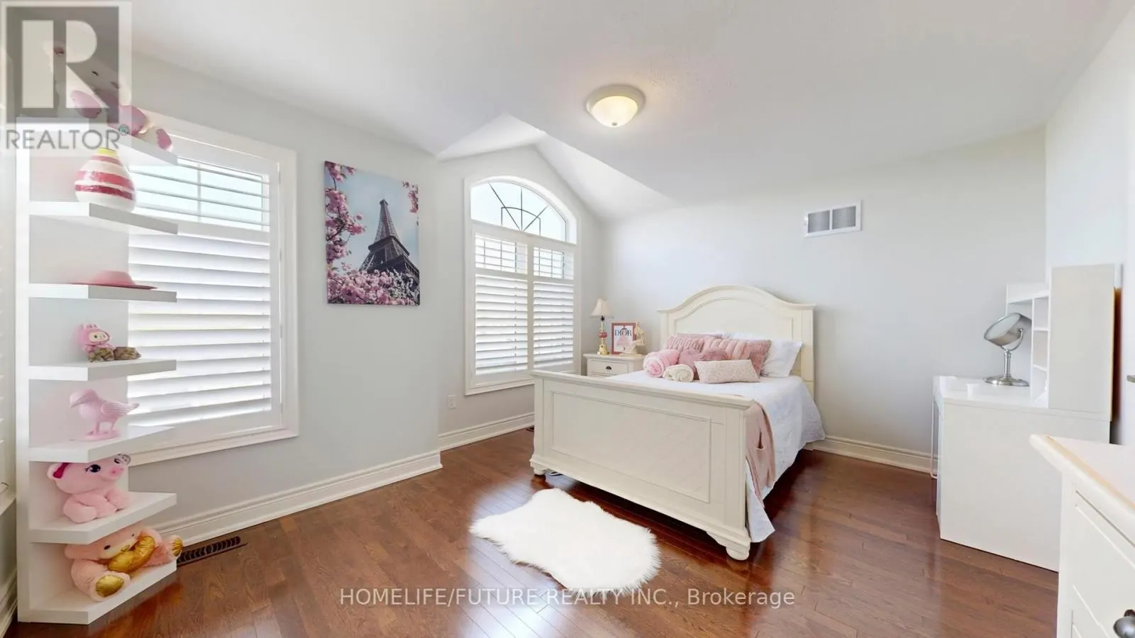 9 BEEBE CRESCENT