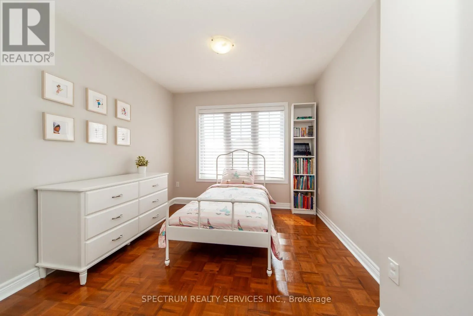 20 WORTHVIEW DRIVE