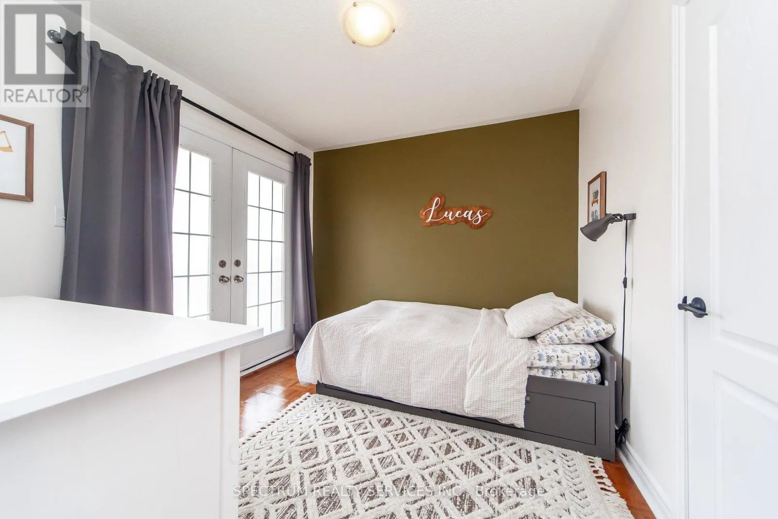 20 WORTHVIEW DRIVE