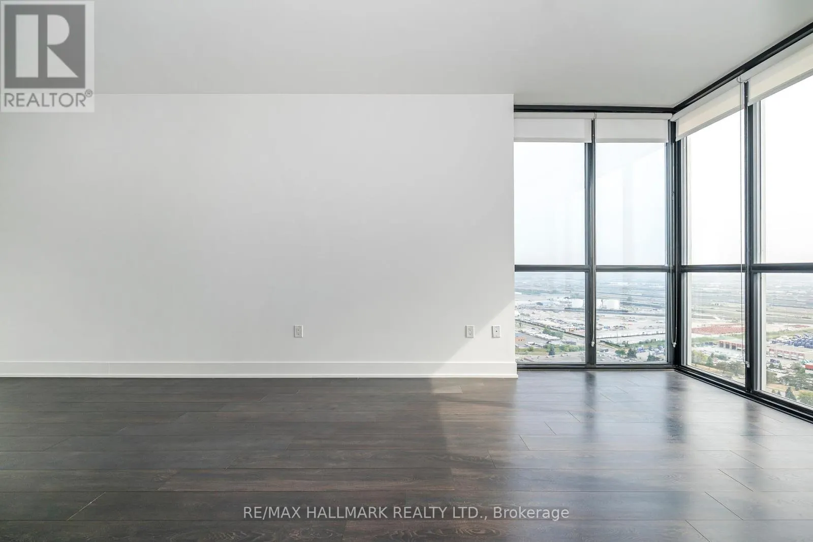 2609 - 2916 HIGHWAY 7 EXPRESSWAY