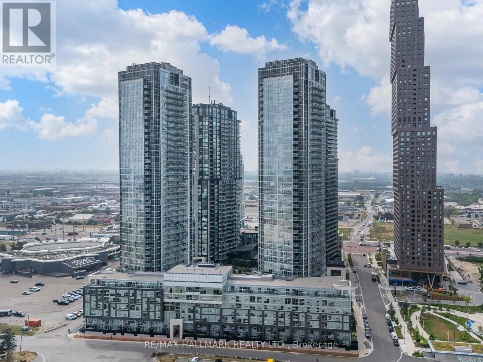 2609 - 2916 HIGHWAY 7 EXPRESSWAY