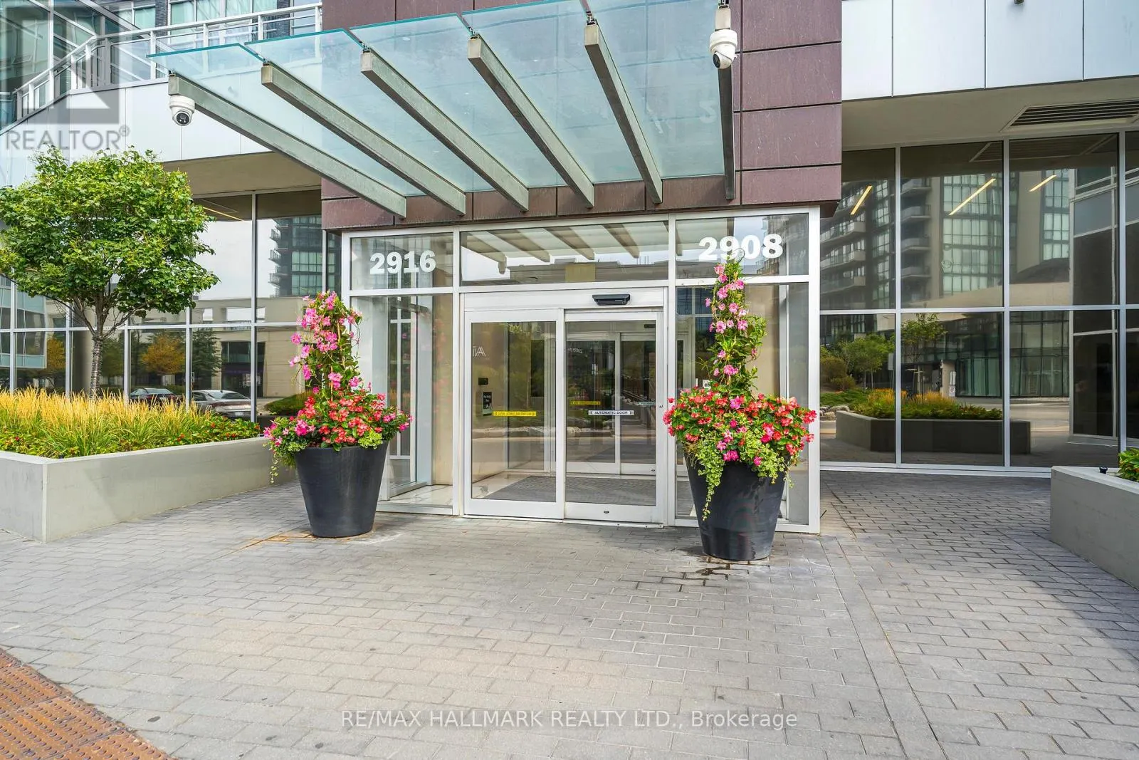 2609 - 2916 HIGHWAY 7 EXPRESSWAY