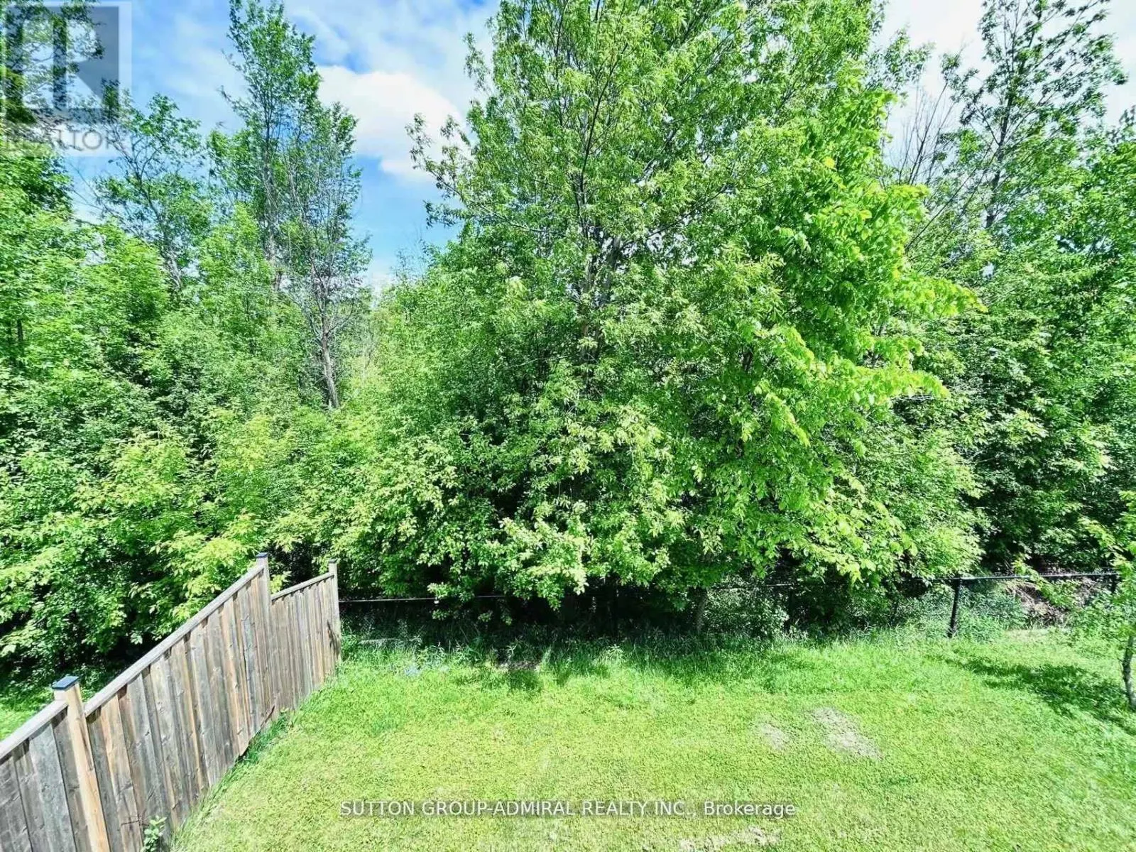 98 HOLLY DRIVE