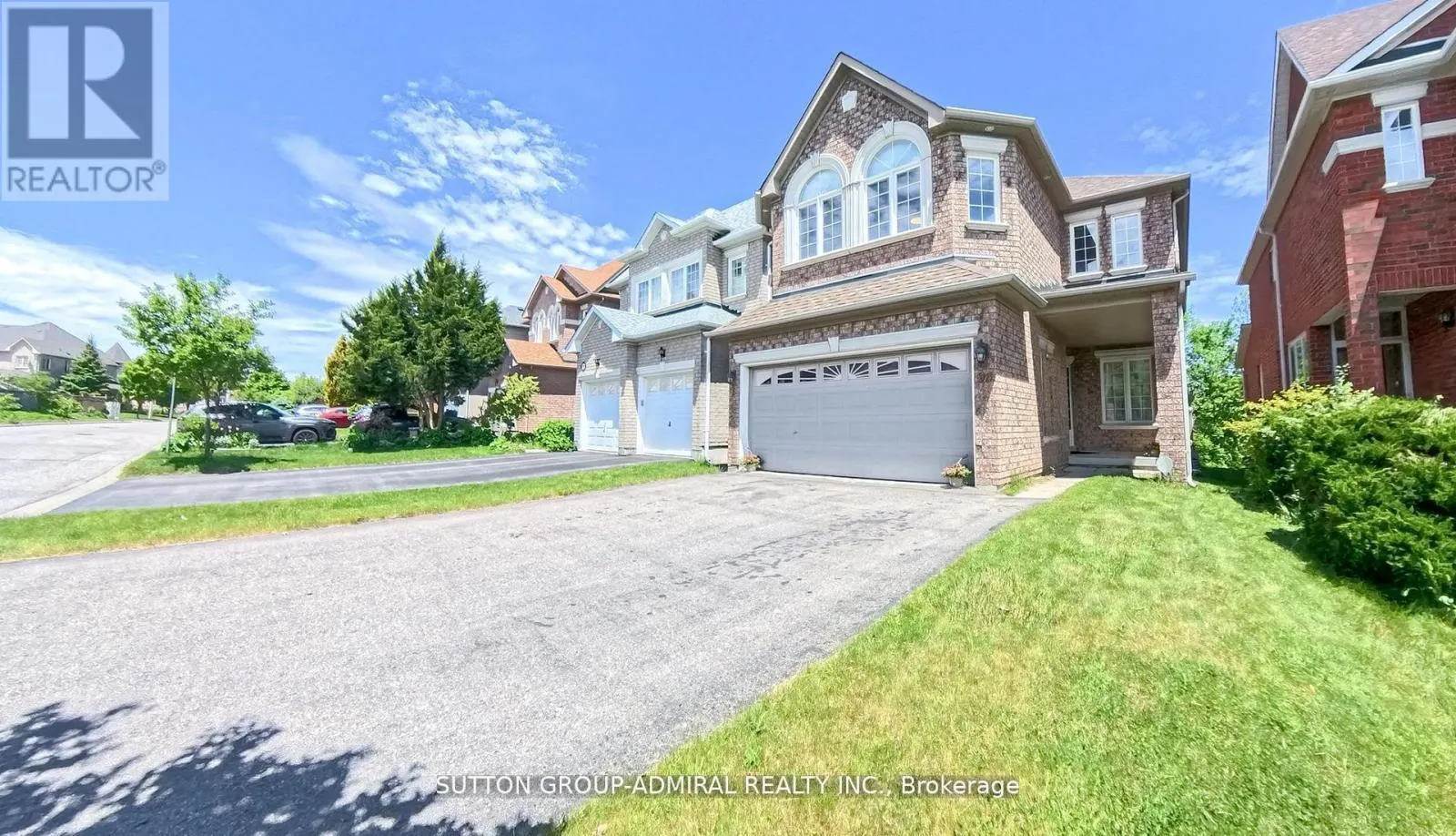 98 HOLLY DRIVE