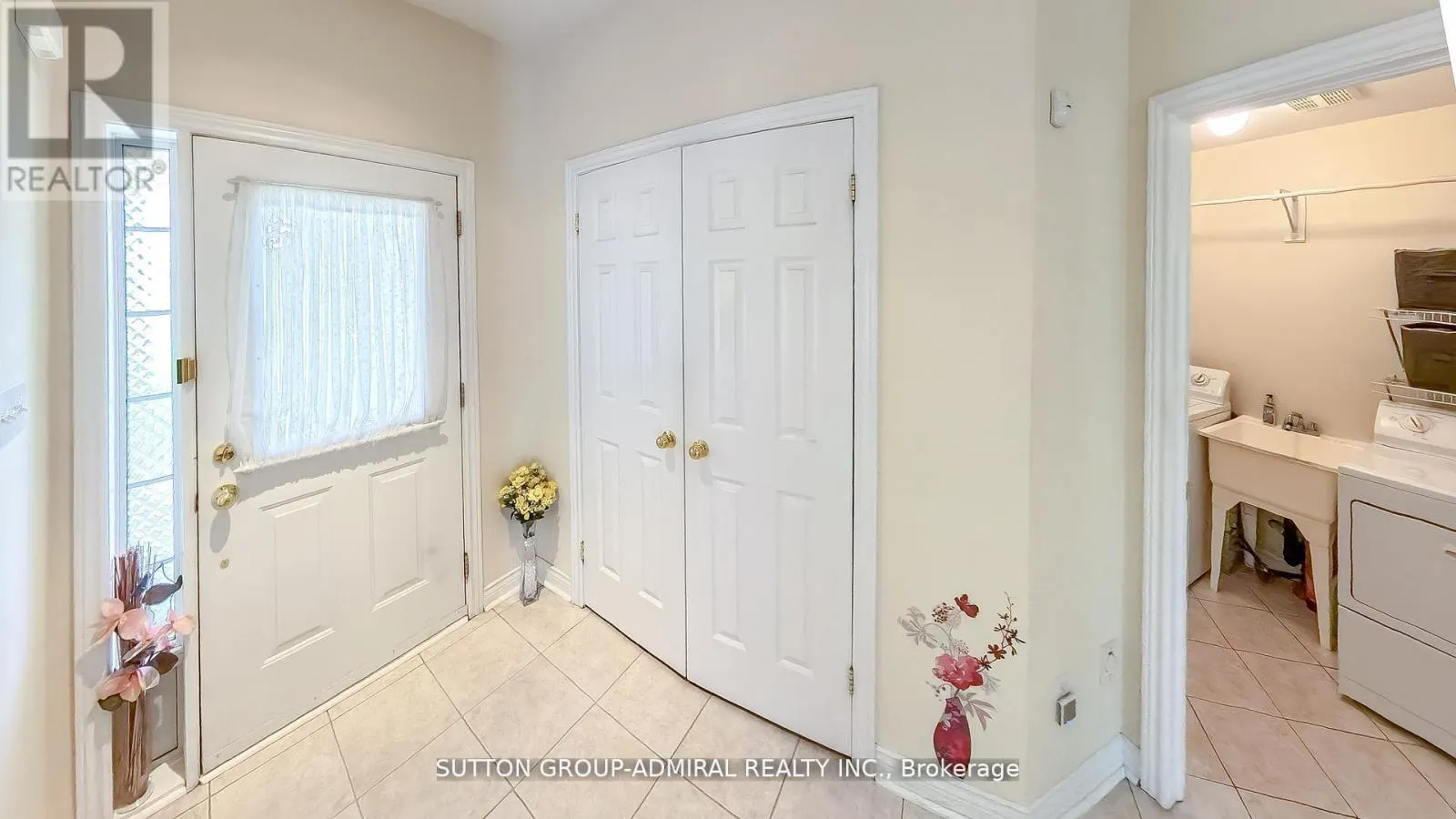 98 HOLLY DRIVE