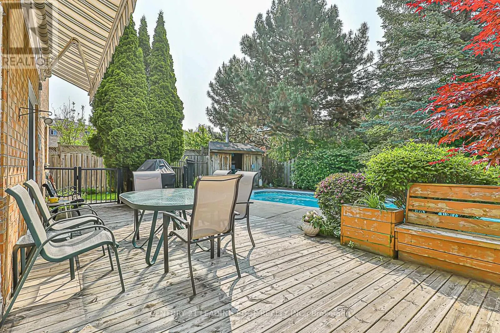 382 RAYMERVILLE DRIVE
