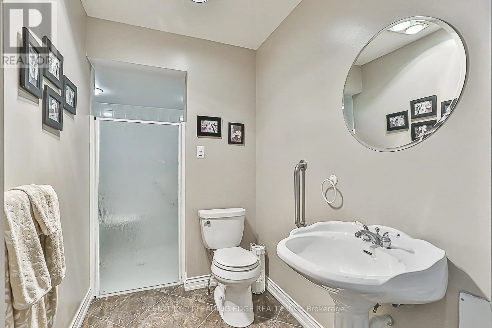 382 RAYMERVILLE DRIVE