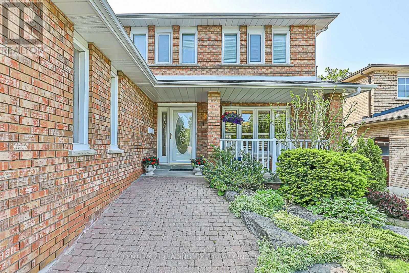 382 RAYMERVILLE DRIVE