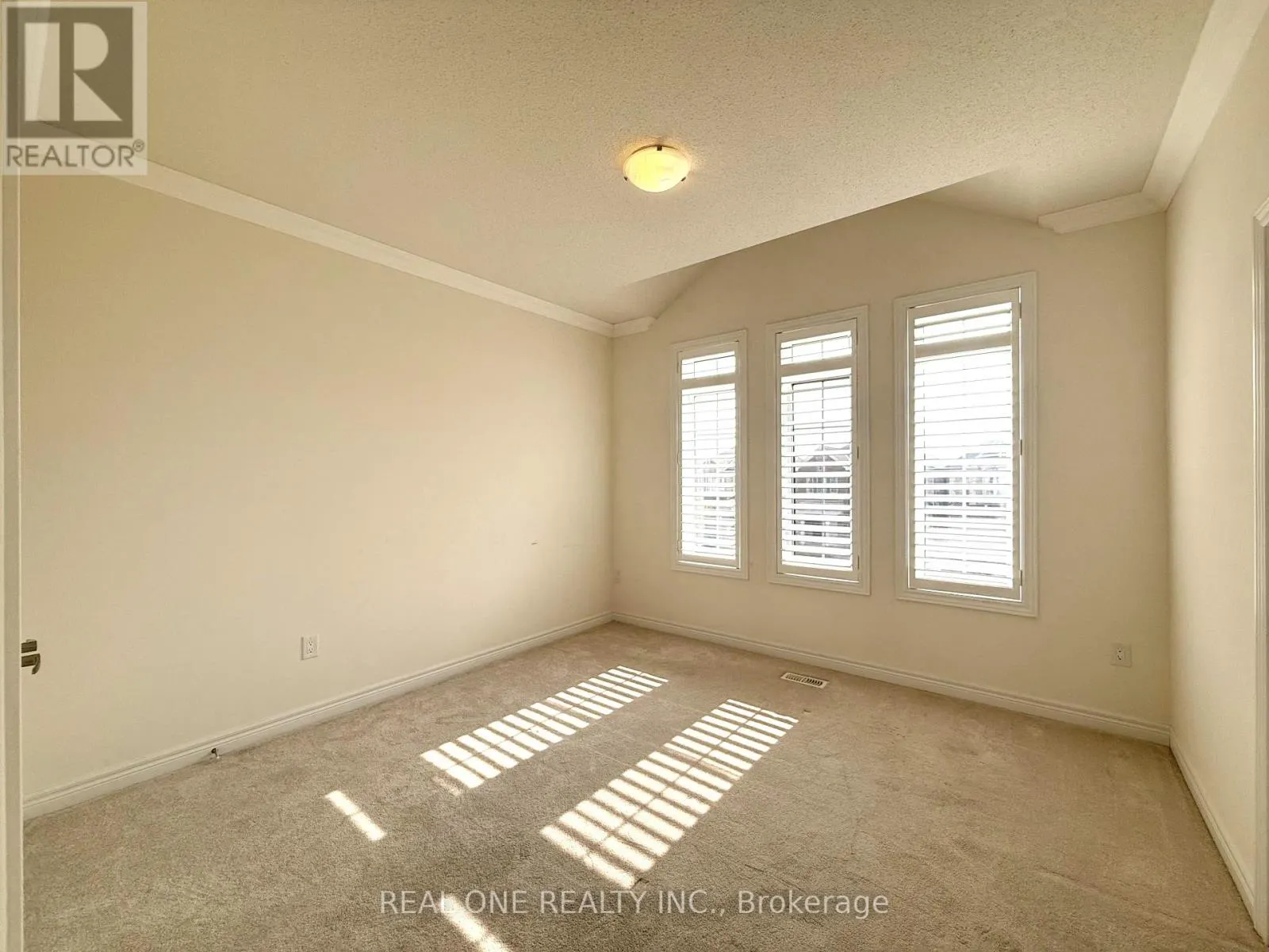 39 MOWDER DRIVE