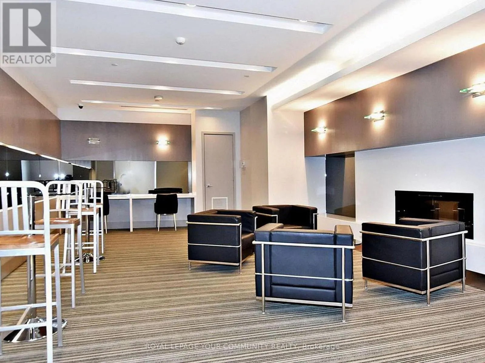 522 - 7161 YONGE STREET