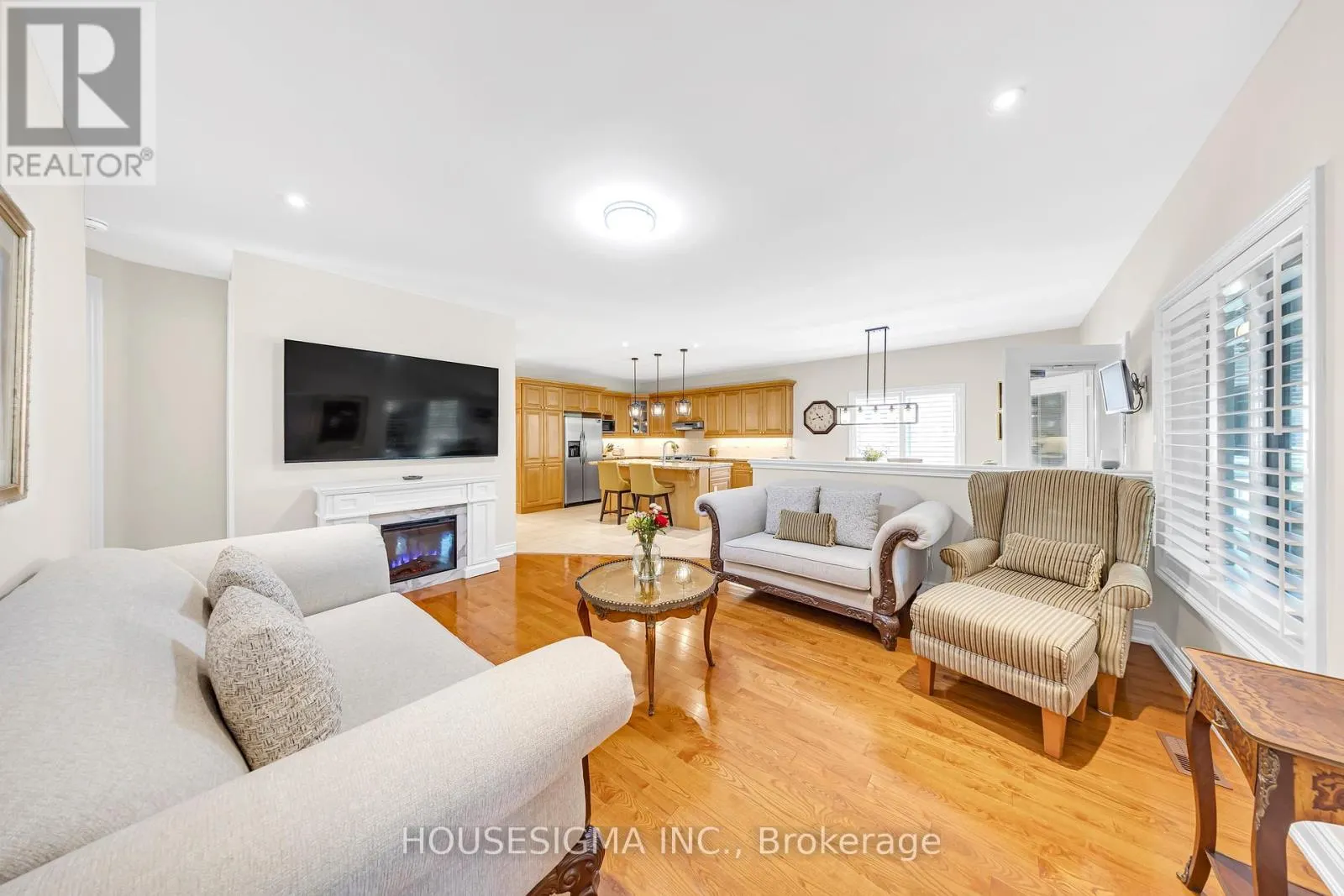 38 PAIRASH AVENUE