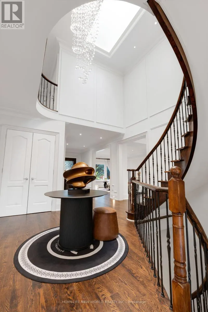 145 CLARENDON DRIVE