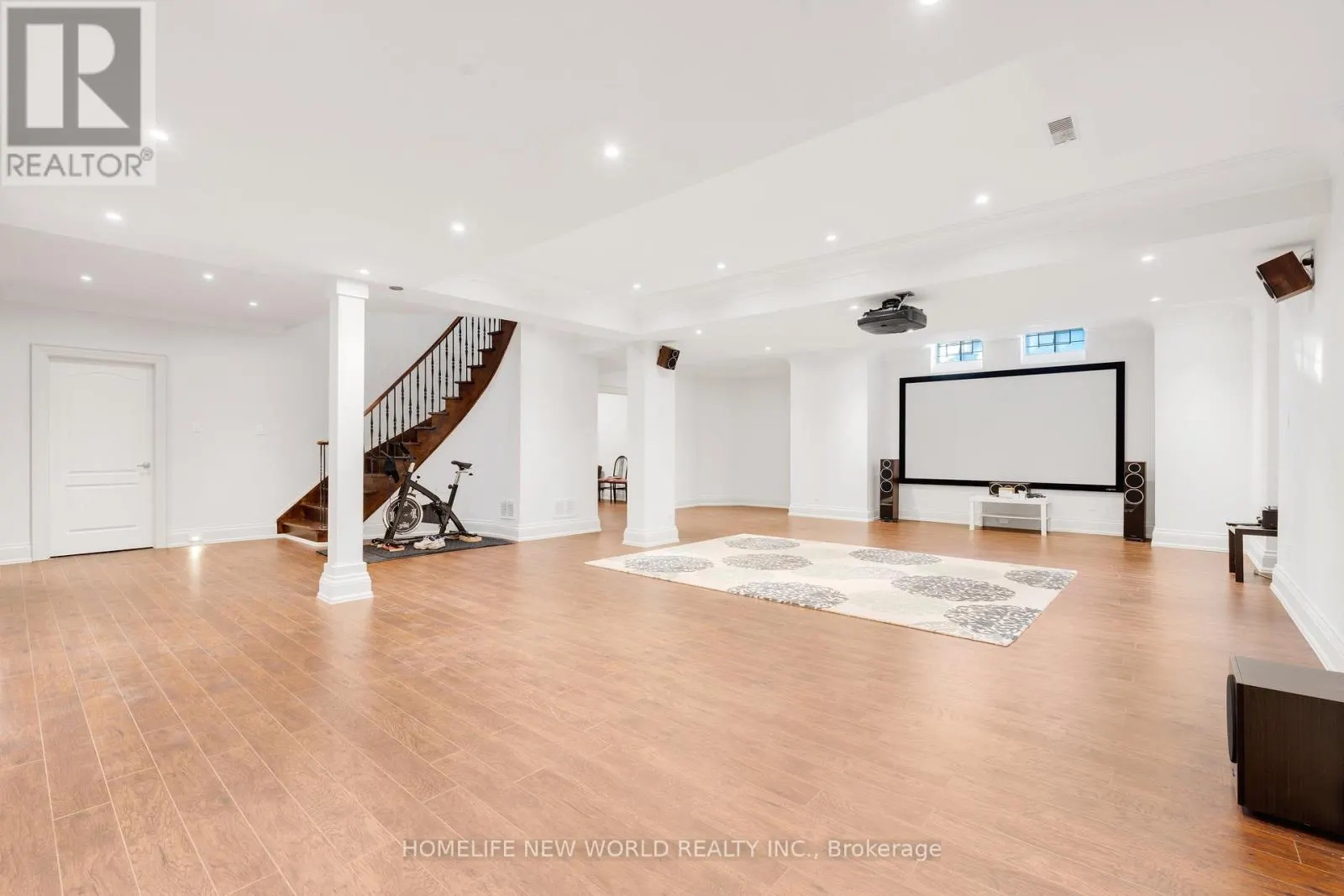 145 CLARENDON DRIVE