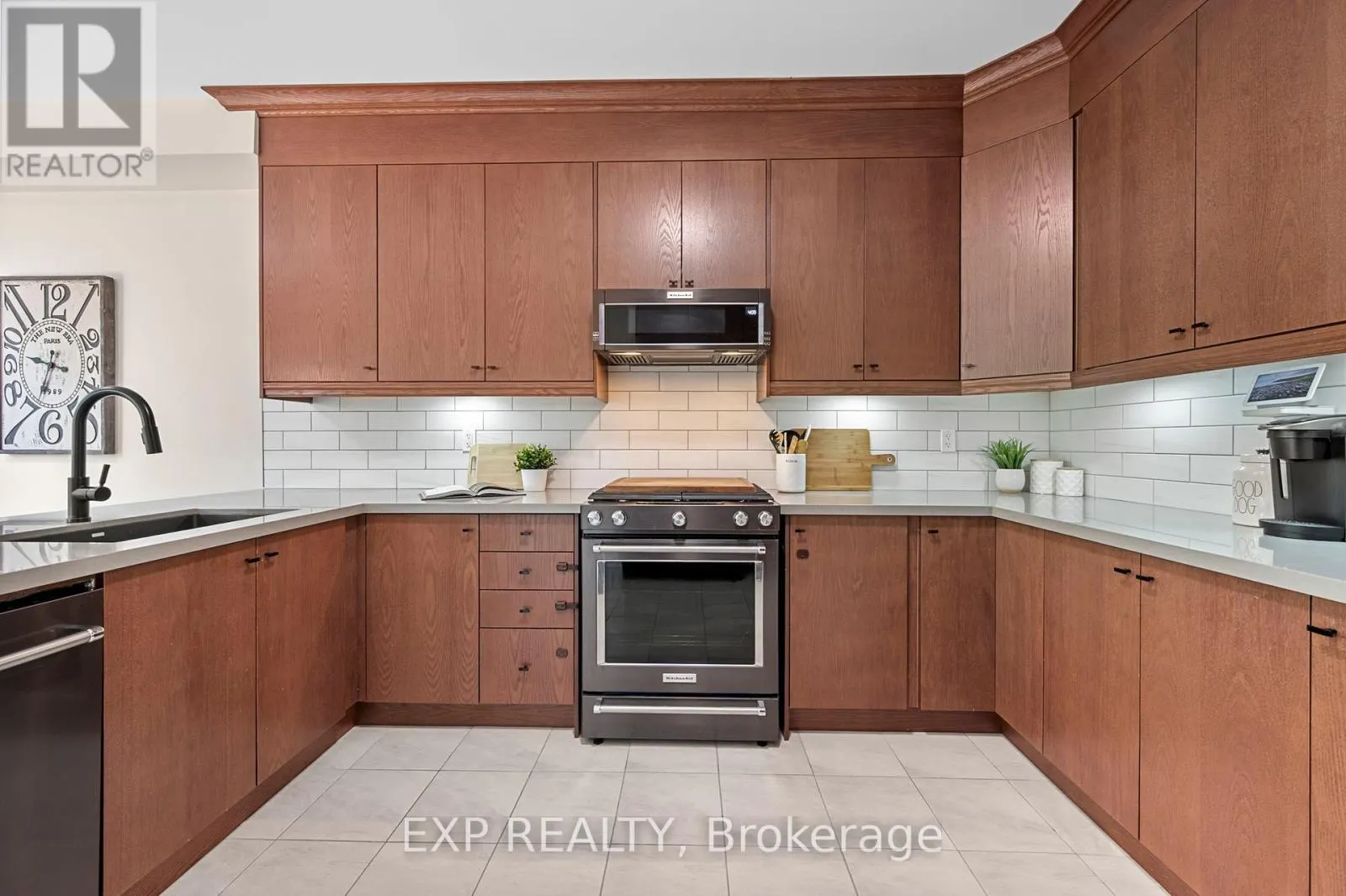 117 CLIFF THOMPSON COURT
