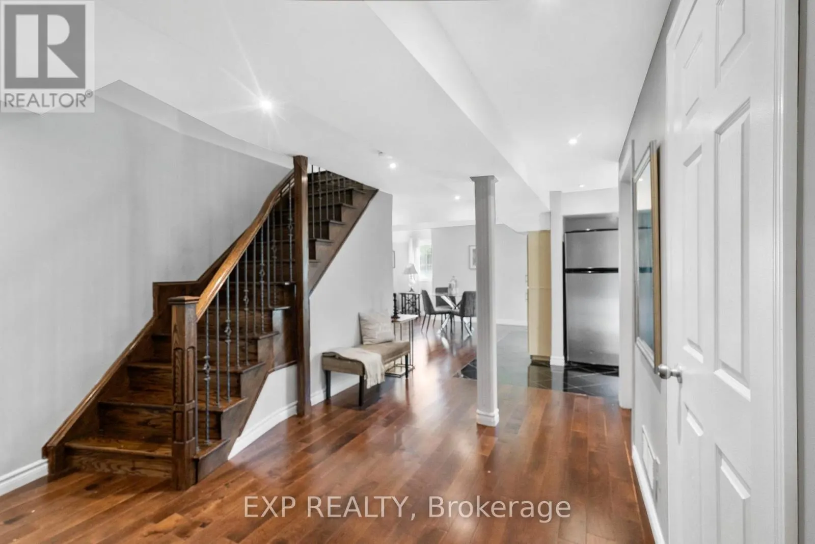 59 SMOOTHWATER TERRACE
