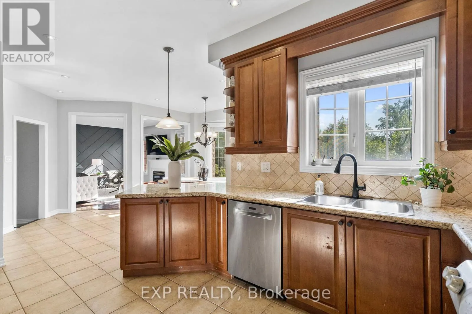 59 SMOOTHWATER TERRACE