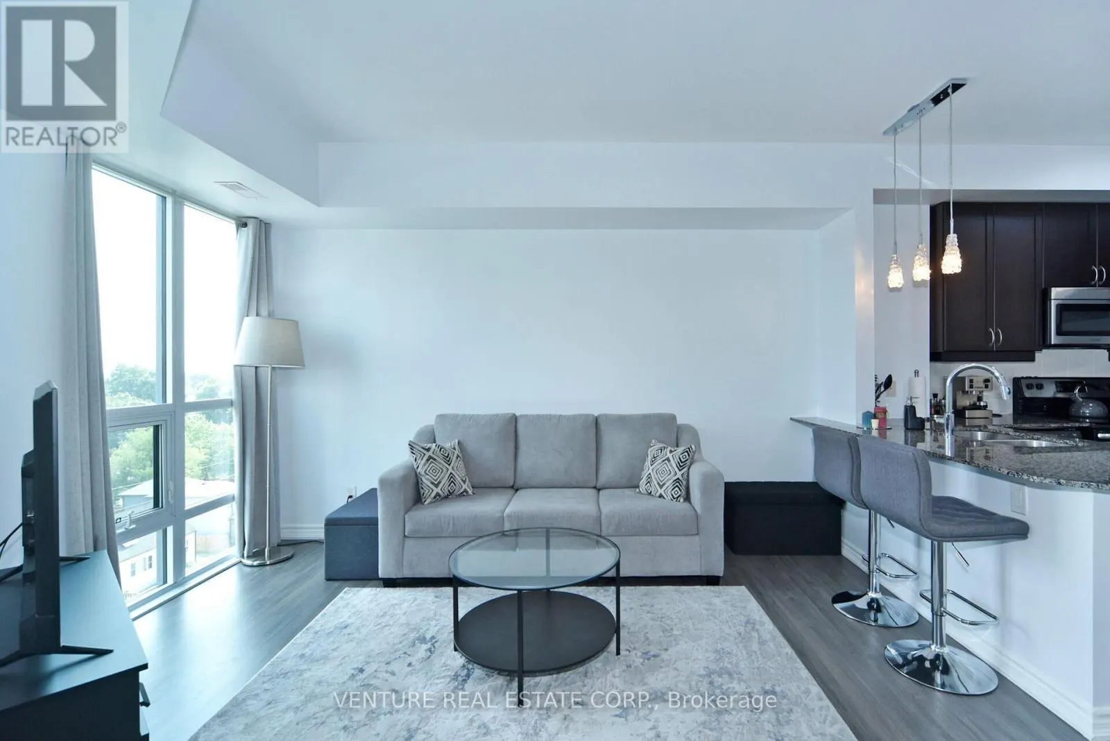 707 - 7730 KIPLING AVENUE