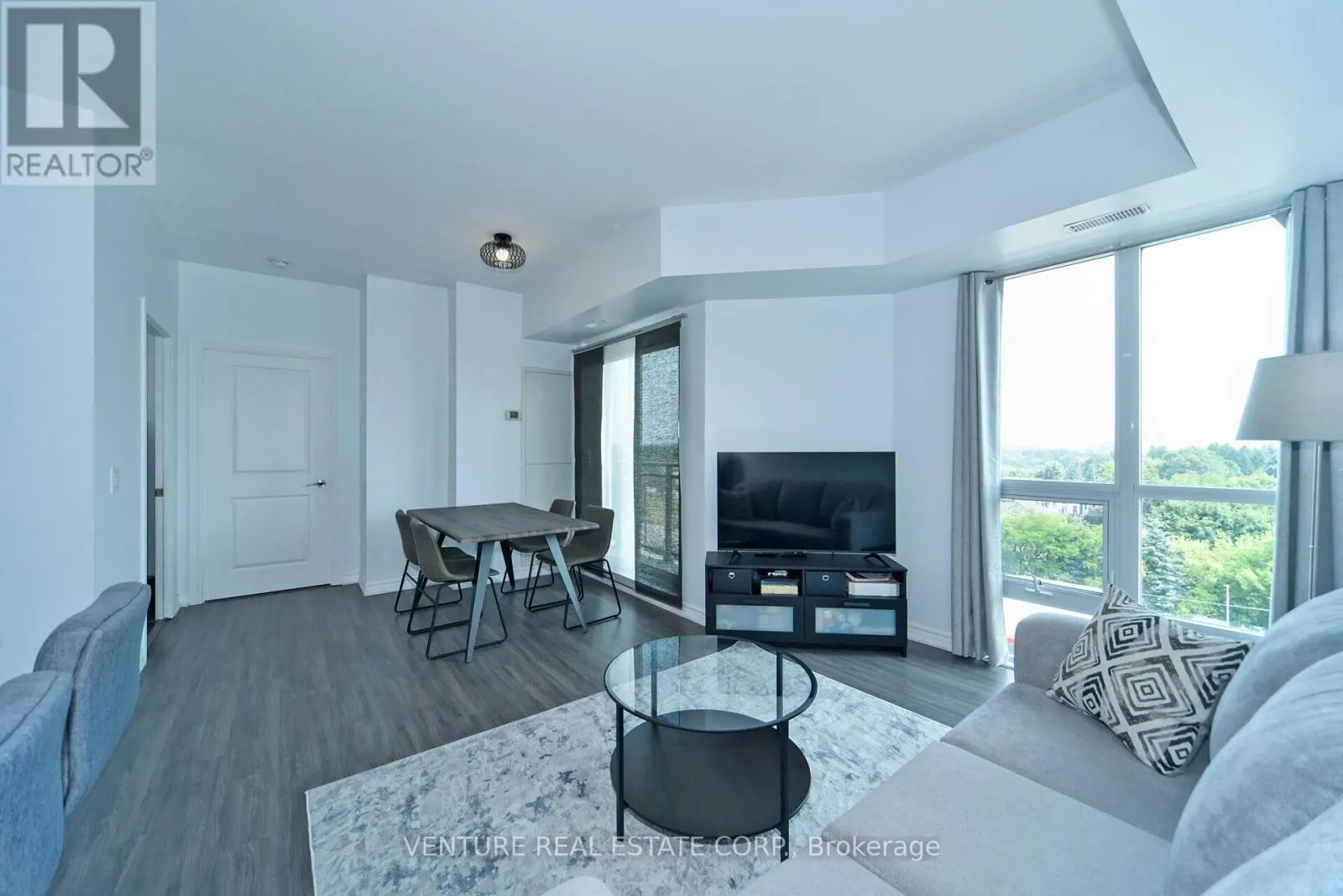 707 - 7730 KIPLING AVENUE