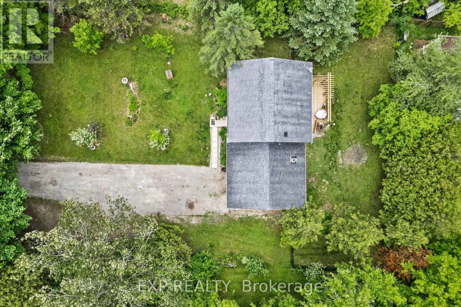 75 BROOK CRESCENT
