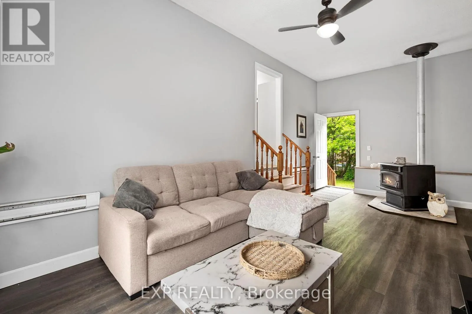 75 BROOK CRESCENT
