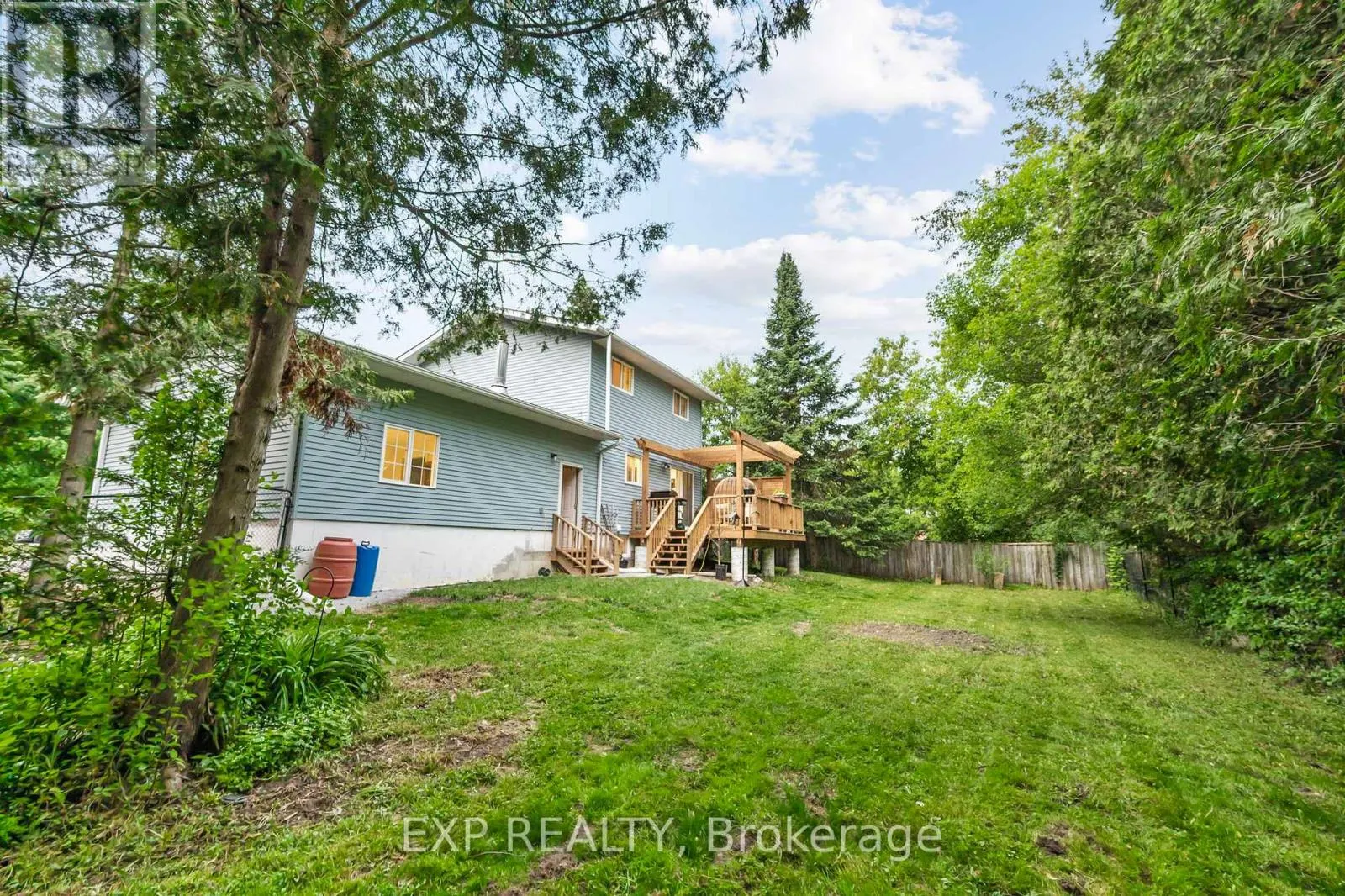 75 BROOK CRESCENT