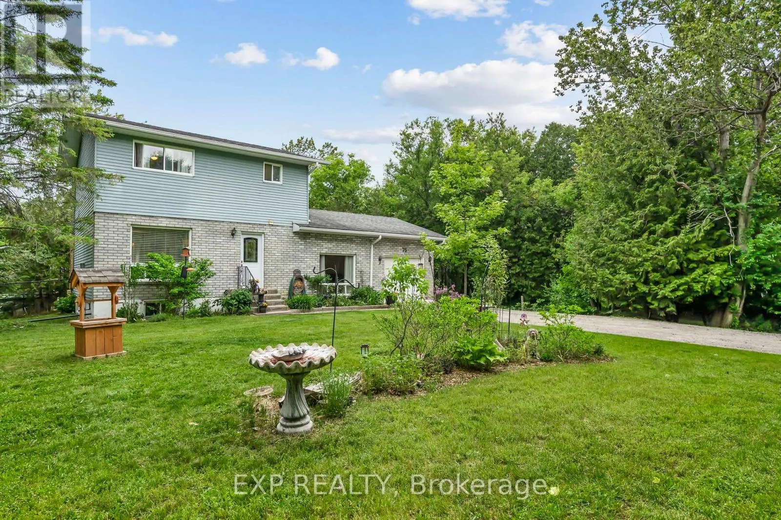 75 BROOK CRESCENT