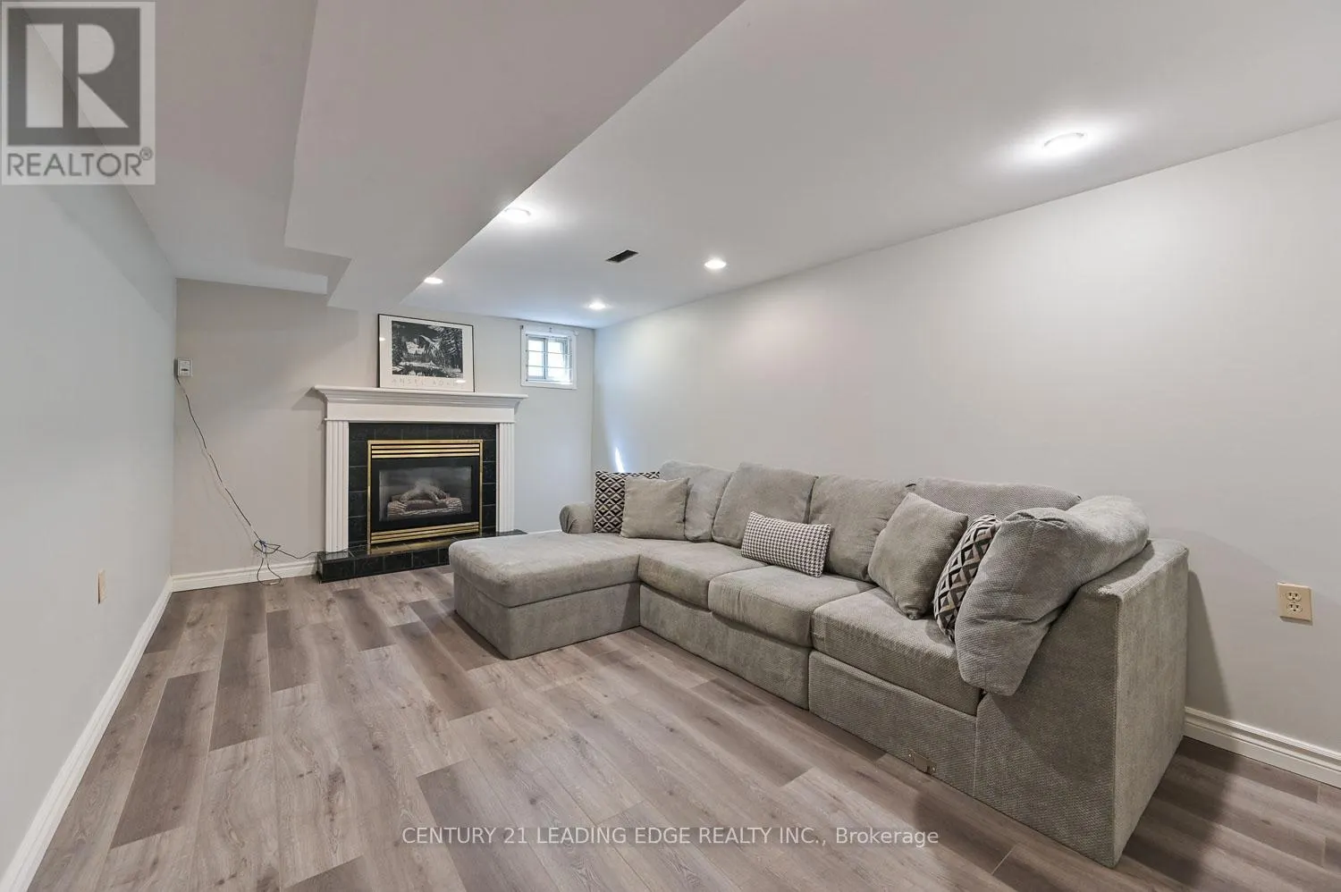 50 SIR GAWAINE PLACE