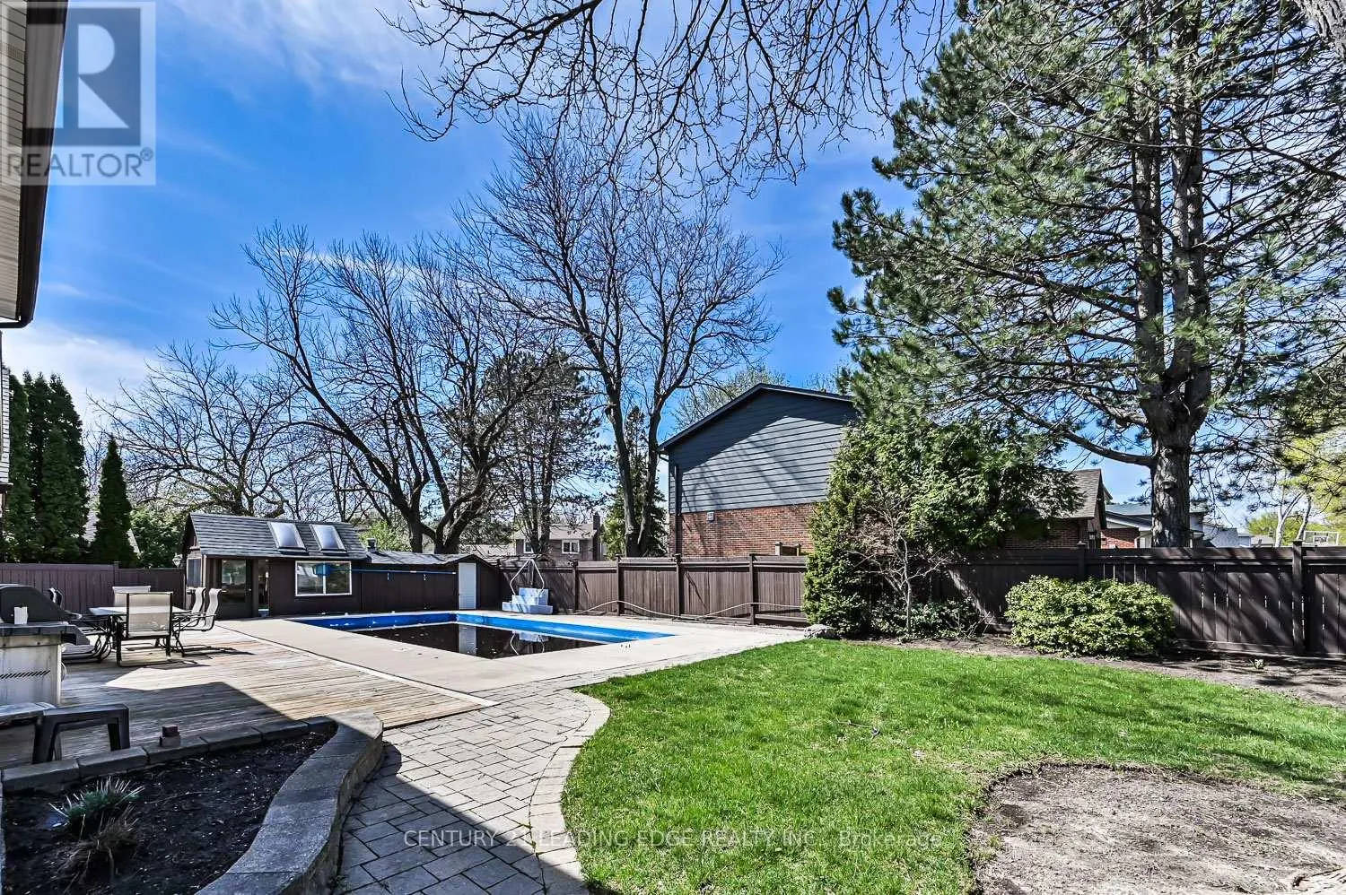 50 SIR GAWAINE PLACE