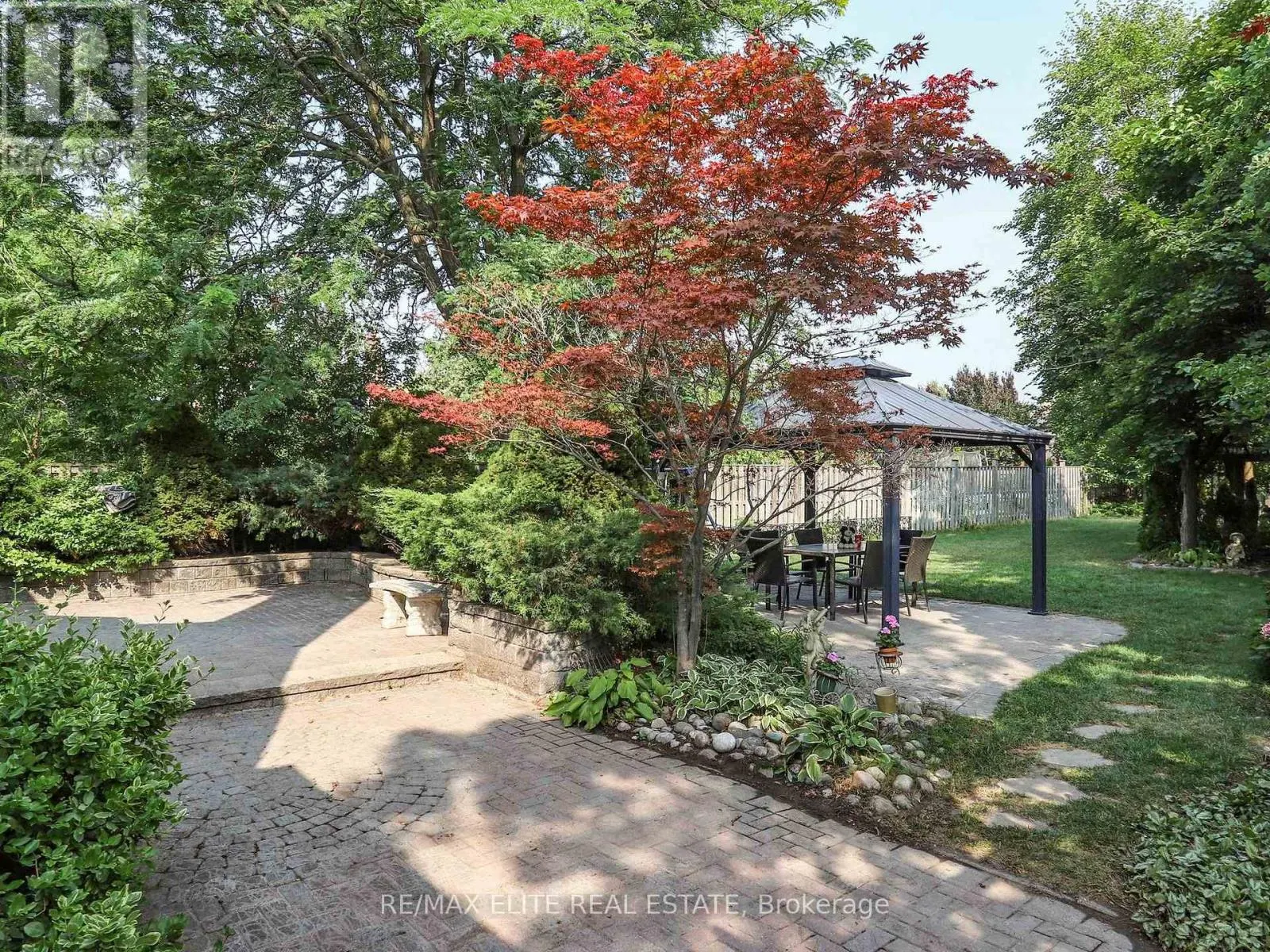 48 PEMBERTON ROAD