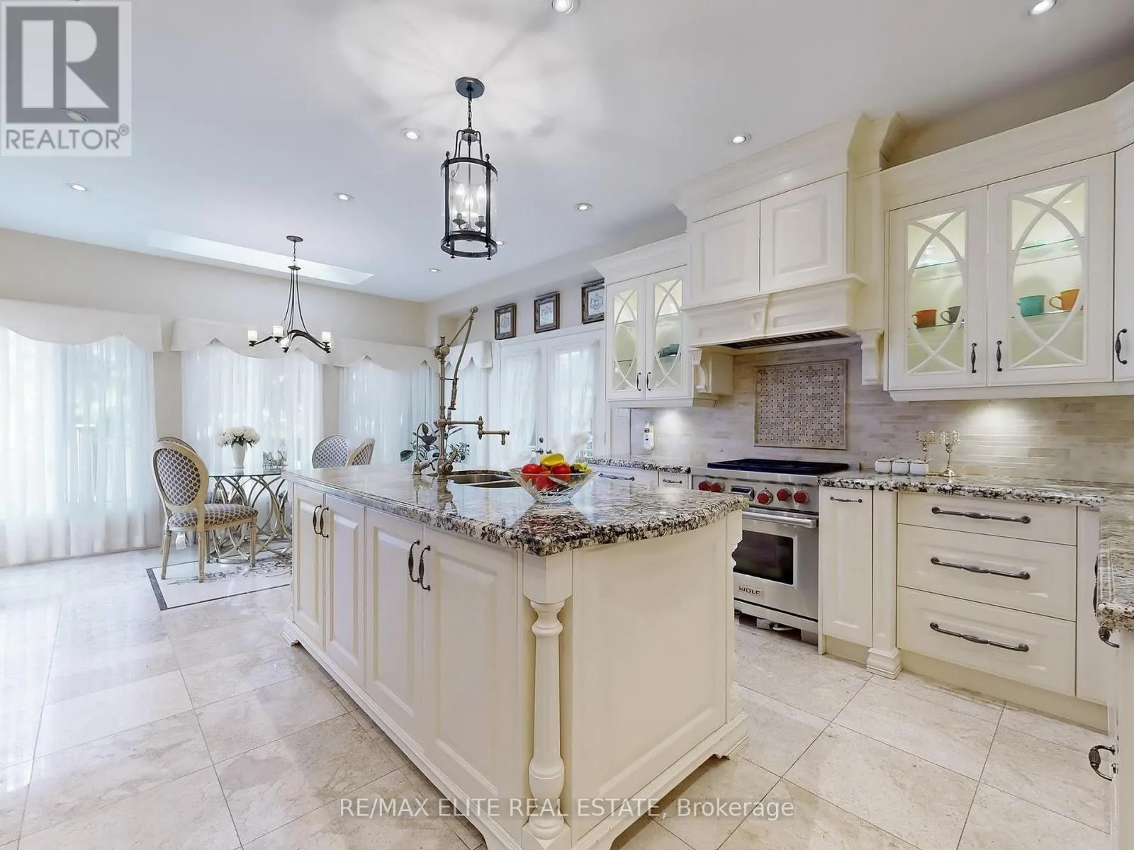 48 PEMBERTON ROAD