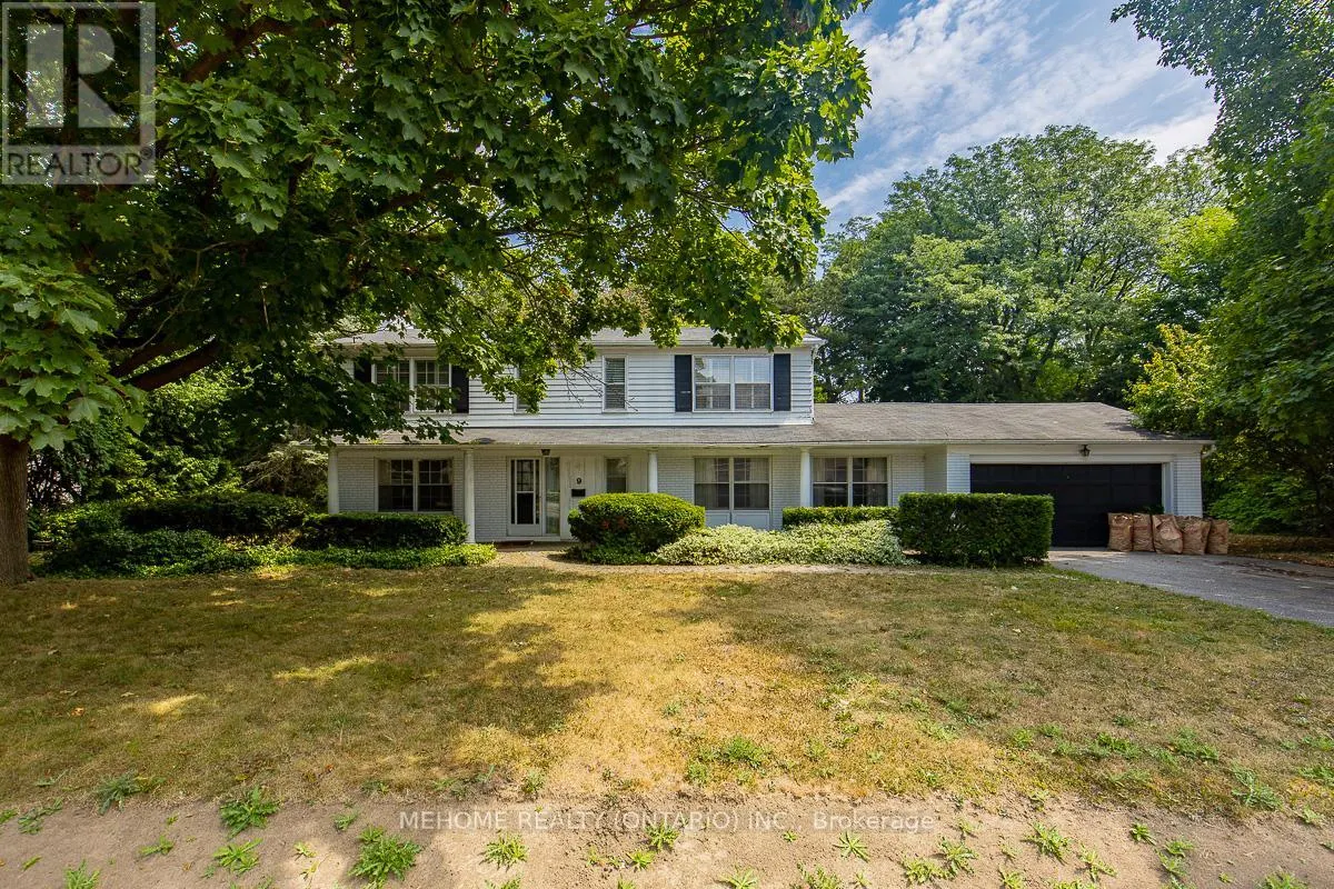 9 LAURELEAF ROAD